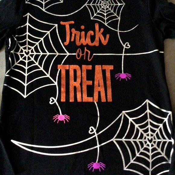 Halloween Trick or Treat Long Sleeve Top Sz L 10-12 - Picture 3 of 4
